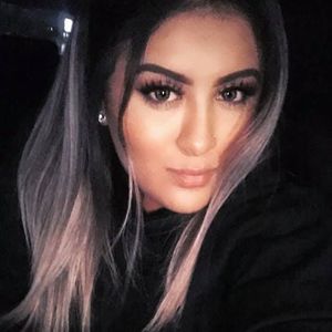 Meet your Posher, Viviana